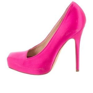 ALEXANDER MCQUEEN Pink platform satin square toe pumps